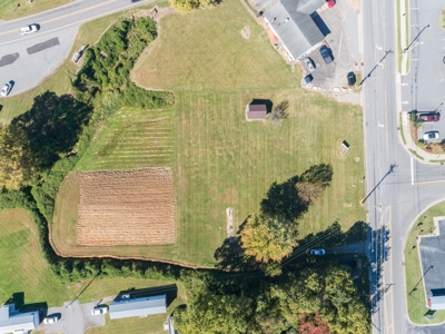 Commercial Land For Sale in Hiddenite, NC - image 2