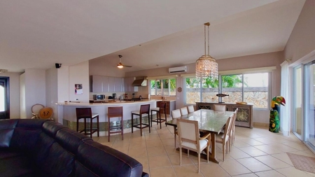 Amazing 3 Bedroom Villa in Vistamar - image 5
