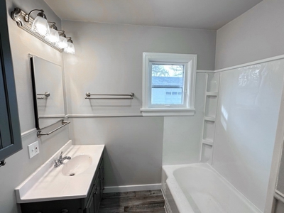 El Dorado Springs Missouri Country Home For Sale - image 19