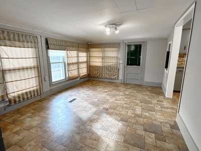 El Dorado Springs Missouri Country Home For Sale - image 12