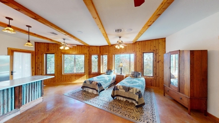 Charming Chalet-style Home on 10.01 acres - image 16