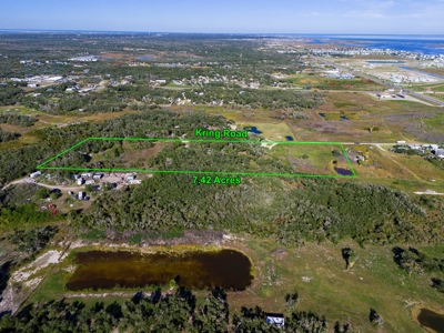 1.4 Acres in Aransas Pass, TX with Mature Live Oaks - image 3