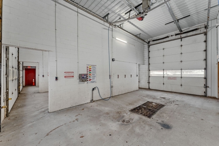 Prime Location on 1.2 acres in Baraboo Commercial Property - image 38