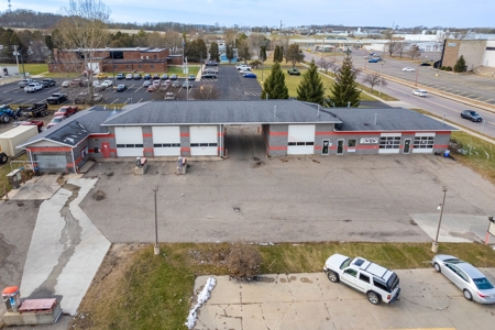 Prime Location on 1.2 acres in Baraboo Commercial Property - image 2
