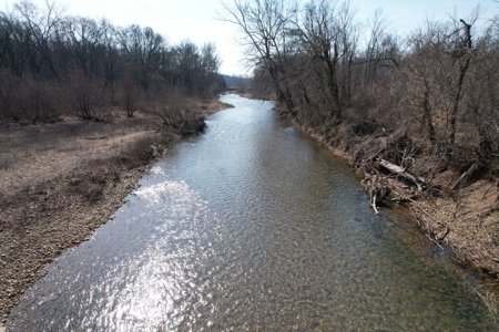 Tn. Recreational Paradise with Hunting and River Frontage! - image 48