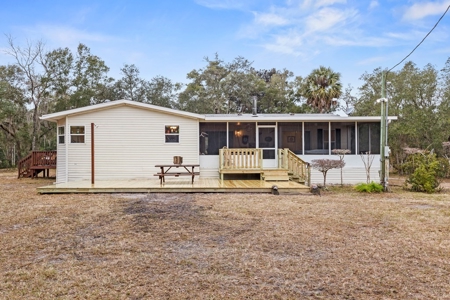 Suwannee River Waterfront Country Home For Sale - Florida - image 2