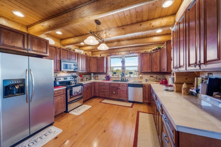 Beautiful Swedish Cope Log Cabin in Southwest Colorado - image 15