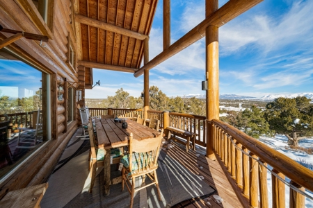 Beautiful Swedish Cope Log Cabin in Southwest Colorado - image 27