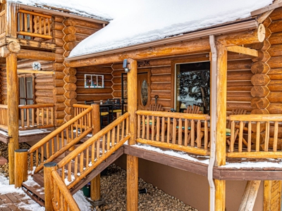 Beautiful Swedish Cope Log Cabin in Southwest Colorado - image 8