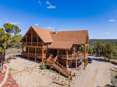Beautiful Swedish Cope Log Cabin in Southwest Colorado - image 31
