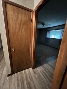 Country Home in Omaha Texas with Lake View - image 21