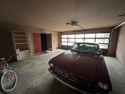 Country Home in Omaha Texas with Lake View - image 2