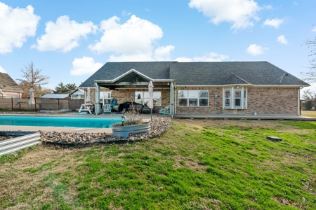 Updated Country Home For Sale Greenville TX - image 19
