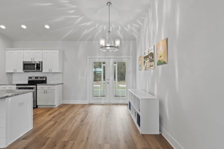 RIVERWALK of FANNING SPRINGS! - image 8