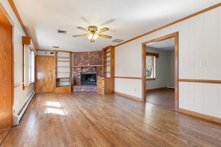 Versatile Living in Suffolk, VA - image 7