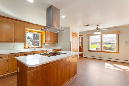 Versatile Living in Suffolk, VA - image 10
