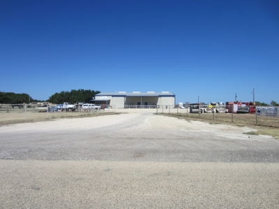 Commercial Acreage for Sale, Sonora TX 1-10 Access, Sutton - image 3