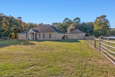 5 acres Home with In-Law Suite, Pool - image 5