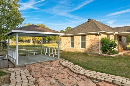 5 acres Home with In-Law Suite, Pool - image 45