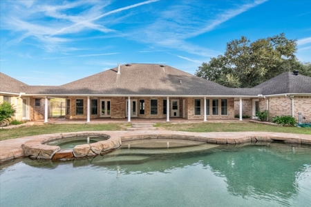 5 acres Home with In-Law Suite, Pool - image 46