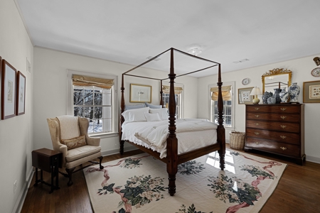 Stately TN Historic Home & Acreage, Barn, Guest Cottage - image 12