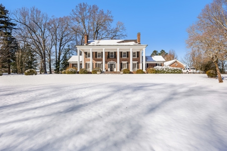 Stately TN Historic Home & Acreage, Barn, Guest Cottage - image 31