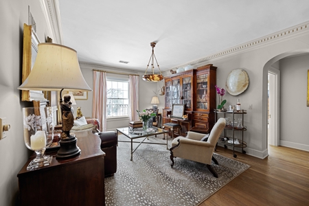 Stately TN Historic Home & Acreage, Barn, Guest Cottage - image 28