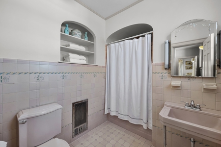 Stately TN Historic Home & Acreage, Barn, Guest Cottage - image 16