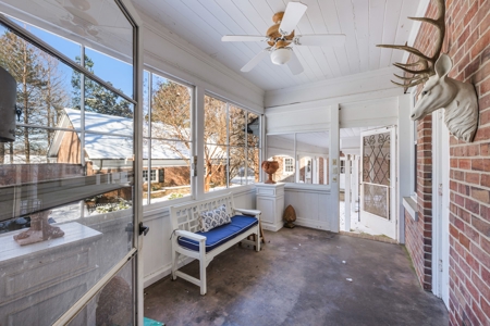 Stately TN Historic Home & Acreage, Barn, Guest Cottage - image 33