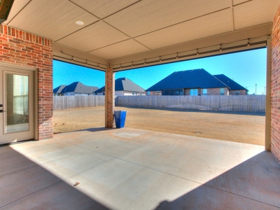 Home For Sale In Tuttle, Oklahoma - image 9