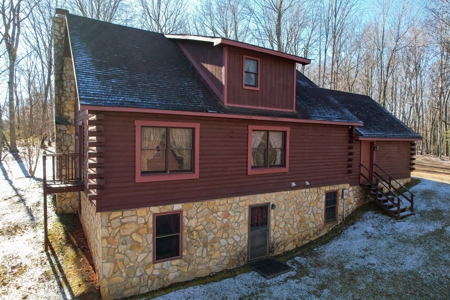 1 1/2 Story Log Home With 12.28 Acres± - image 8