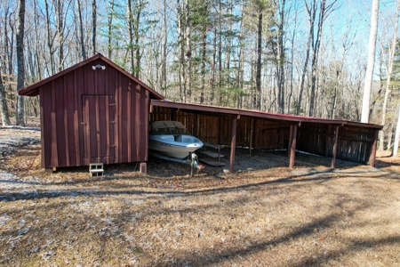 1 1/2 Story Log Home With 12.28 Acres± - image 11