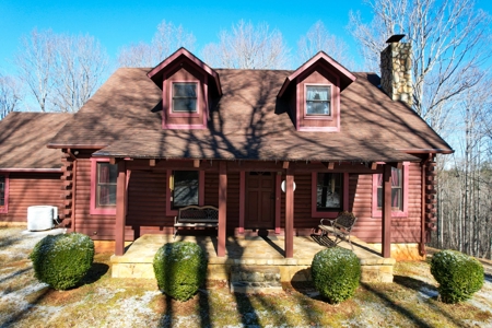 1 1/2 Story Log Home With 12.28 Acres± - image 2