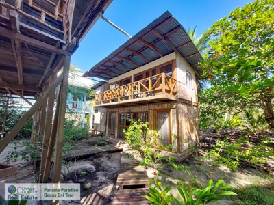 Beachfront Lot with Yoga Platform, Salt Creek, Bastimentos - image 2