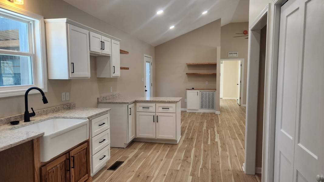 New kitchen-Appliances negotiable