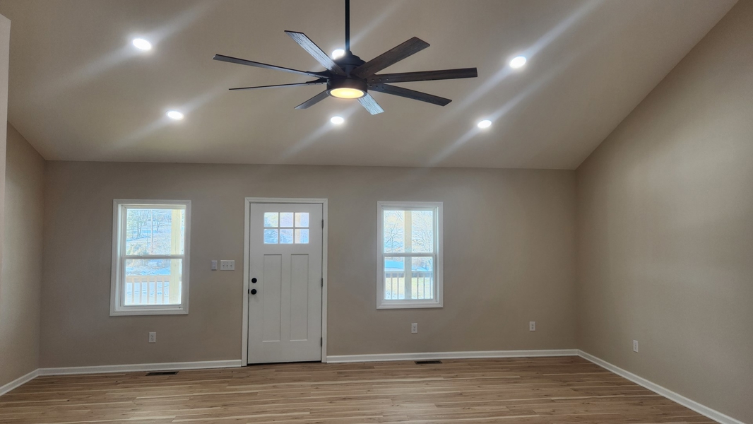 Beautiful vaulted ceilings KY