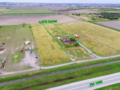 Country Home on 4.06 Acres in Nueces County - image 43