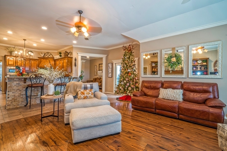 Country Home on 4.06 Acres in Nueces County - image 27