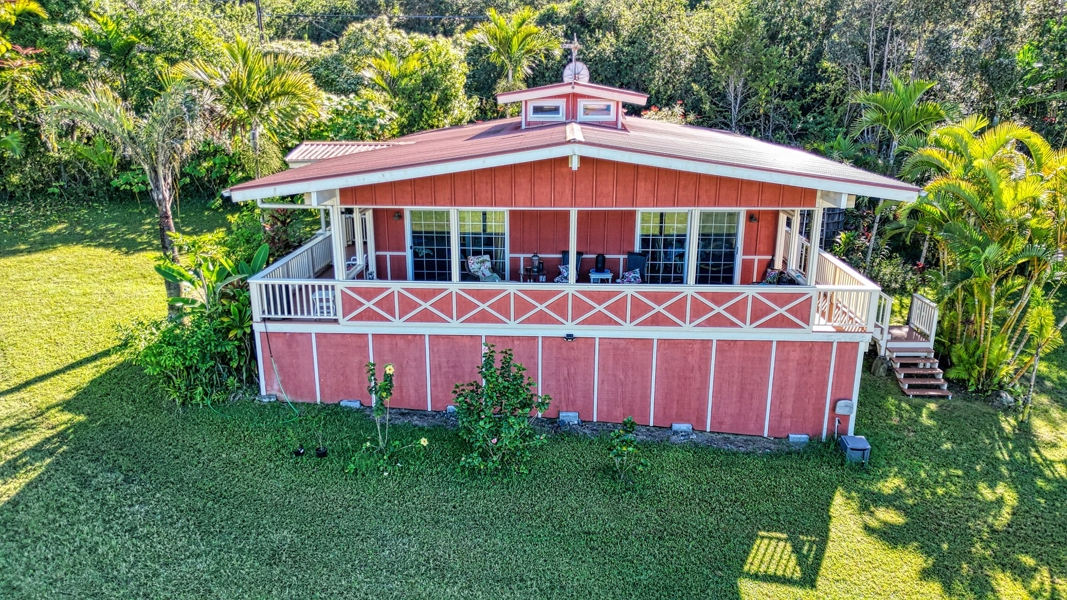 Main house with 2 BR 2BA