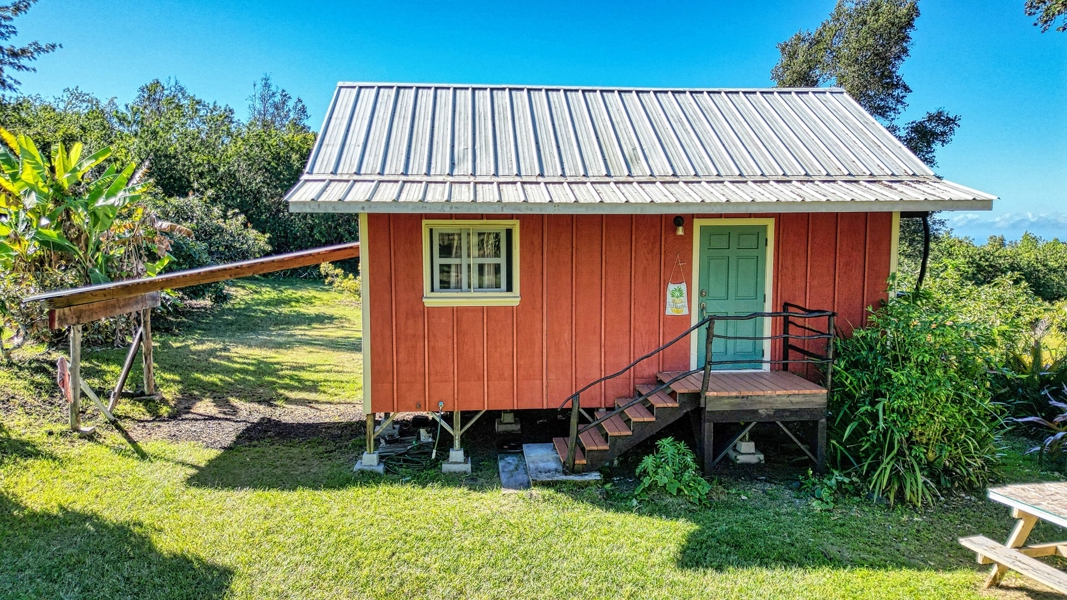 Front entrance to cottage