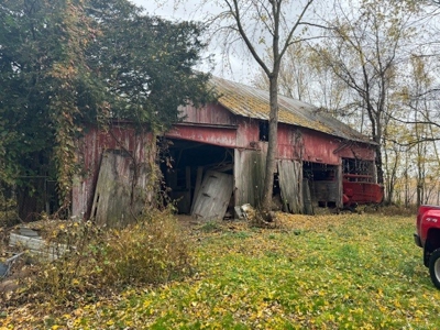 Farmstead with Serene River Views in Knox County, Oh 13.3 ac - image 20