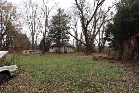 Farmstead with Serene River Views in Knox County, Oh 13.3 ac - image 9