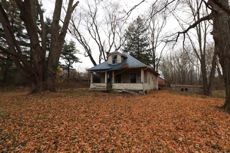 Farmstead with Serene River Views in Knox County, Oh 13.3 ac - image 11