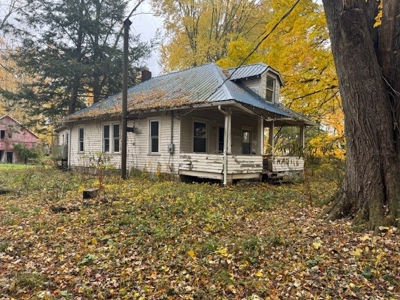 Farmstead with Serene River Views in Knox County, Oh 13.3 ac - image 19