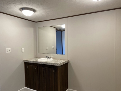 2020 Clayton Manufactured Home on 1.39 Acres of rural land. - image 3