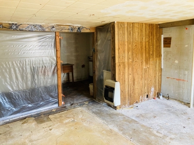 Fixer-Upper Home For Sale In Calico Rock, Arkansas - image 14