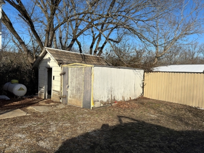 Fixer-Upper Home For Sale In Calico Rock, Arkansas - image 16