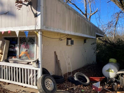 Fixer-Upper Home For Sale In Calico Rock, Arkansas - image 2