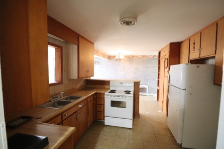 Ranch Home: Investors-Remodeler's-Home Owners - image 21