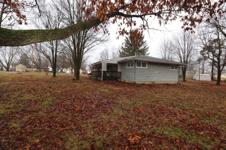 Ranch Home: Investors-Remodeler's-Home Owners - image 5